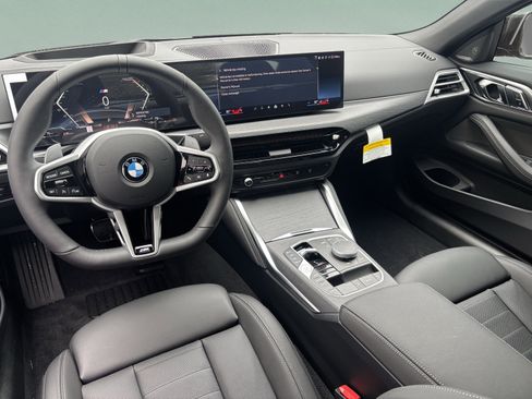 Used 2026 BMW 430i Convertible w/ M Sport Package RWD image 10