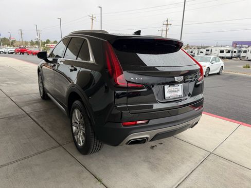 Used 2020 Cadillac XT4 Premium Luxury w/ Cold Weather Package image 5