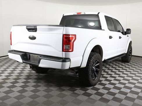 Used 2017 Ford F150 XL w/ Equipment Group 101A Mid image 4