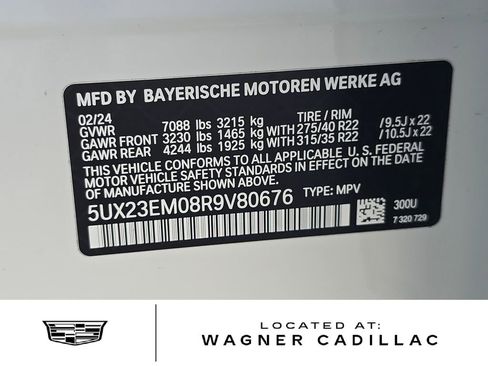 Used 2024 BMW X7 xDrive40i w/ Executive Package image 39