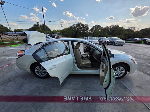 Used 2012 Nissan Altima 2.5 S w/ 20th Anniversary Pkg FWD image 31