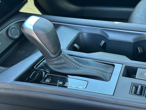 New 2026 Nissan Sentra SV w/ SV Convenience Package image 32