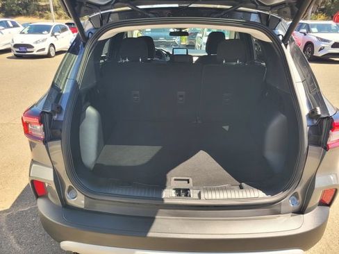 Used 2025 Ford Escape Active w/ Cold Weather Package AWD/4WD image 8
