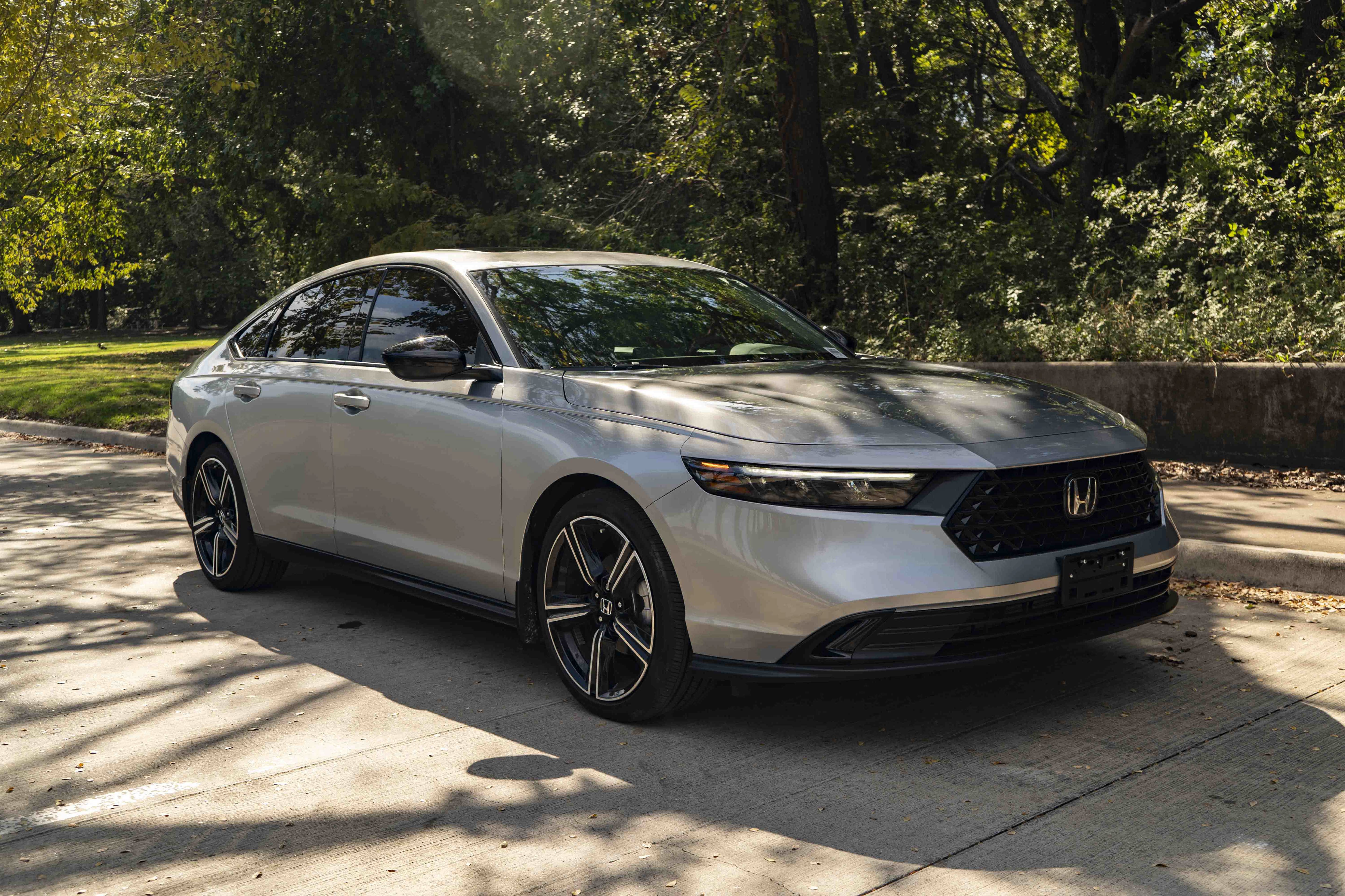 Used 2026 Honda Accord SE image 2