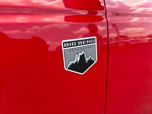 Used 2022 Ford Bronco Big Bend w/ Sasquatch Package AWD/4WD image 10