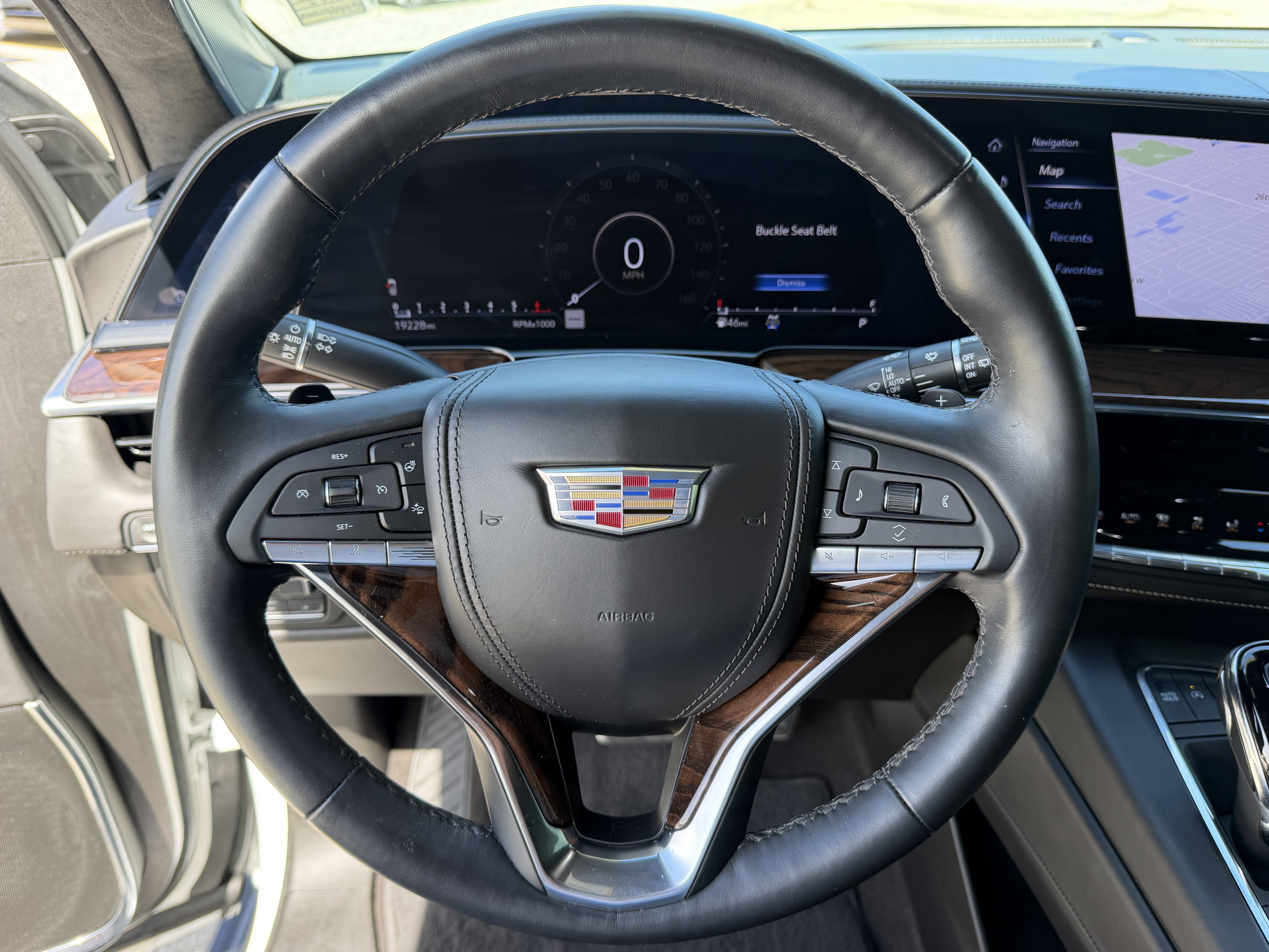 Certified 2022 Cadillac Escalade ESV Sport Platinum w/ LPO, ONYX Package AWD/4WD image 30