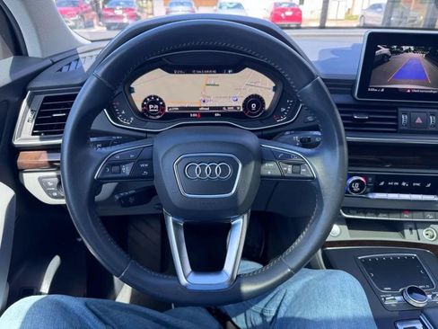 Used 2019 Audi Q5 2.0T Premium Plus w/ Premium Plus Package AWD/4WD image 15