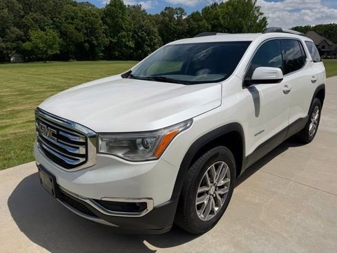 Used 2018 GMC Acadia SLE FWD image 3
