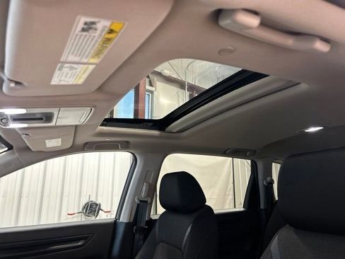 Certified 2025 Honda CR-V EX image 34