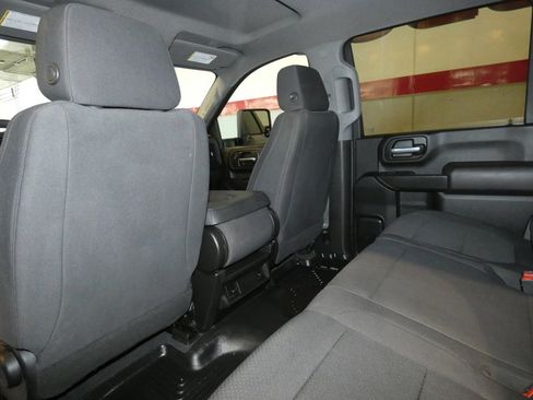 Used 2021 Chevrolet Silverado 2500 Custom w/ Custom Value Package image 22