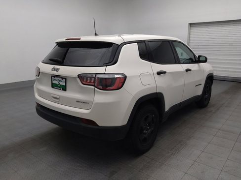 Used 2018 Jeep Compass Sport FWD image 9