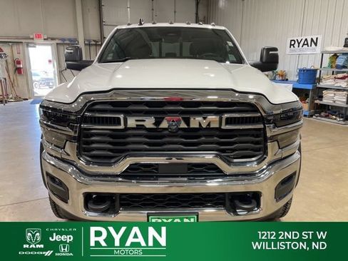 New 2026 RAM 5500 Tradesman AWD/4WD image 8