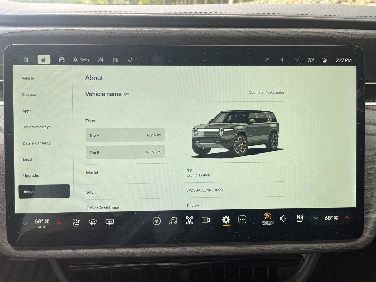 Used 2022 Rivian R1S Launch Edition Quad AWD/4WD image 34