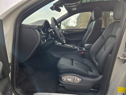 New 2026 Porsche Macan S image 19
