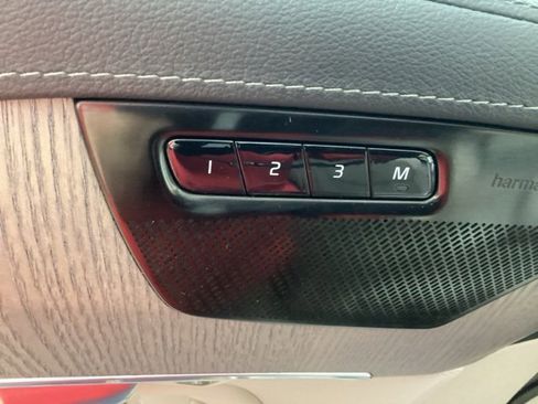 Used 2020 Volvo XC90 T6 Inscription w/ Protection Package image 17