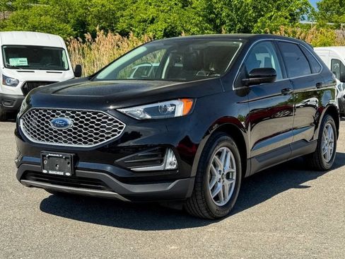 Used 2023 Ford Edge SEL w/ Convenience Package AWD/4WD image 7