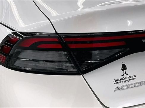 Used 2024 Honda Accord EX-L image 36