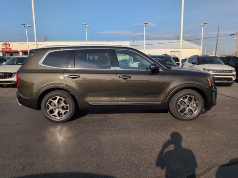 Used 2022 Kia Telluride EX w/ Towing Package AWD/4WD image 6