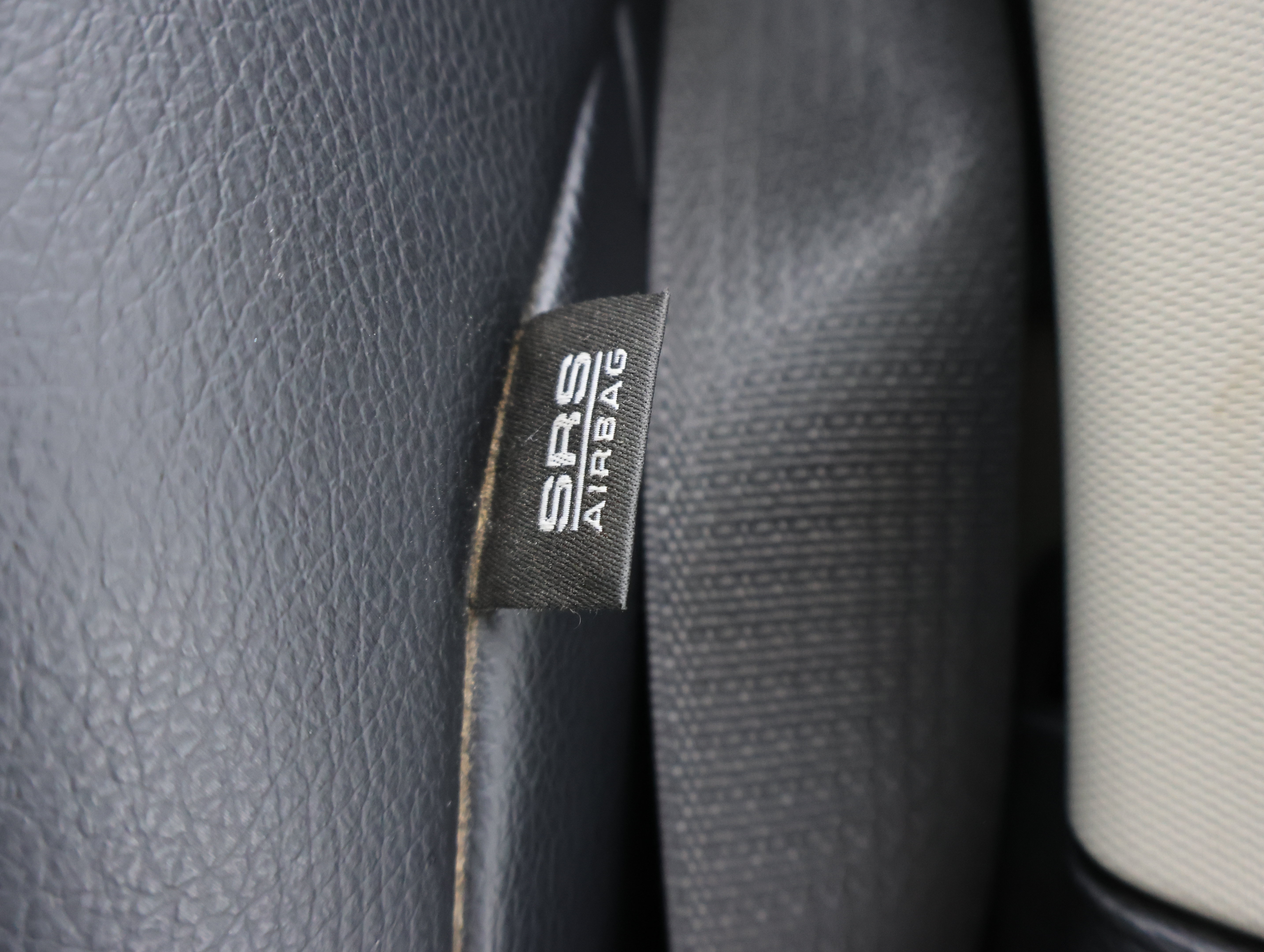 Used 2023 RAM 2500 Laramie AWD/4WD image 43
