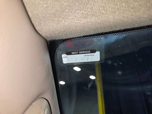 Used 2002 Toyota Land Cruiser image 94