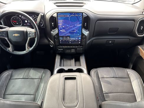 Used 2022 Chevrolet Silverado 3500 High Country w/ LPO, Hitch Package image 27