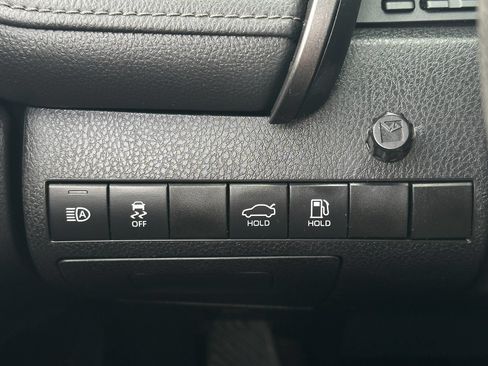 Used 2021 Toyota Camry LE FWD image 26
