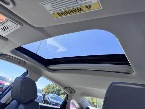 Used 2021 Honda Civic Touring image 12