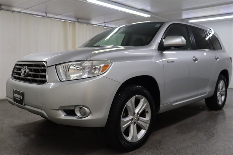 Used 2010 Toyota Highlander Limited AWD/4WD image 3