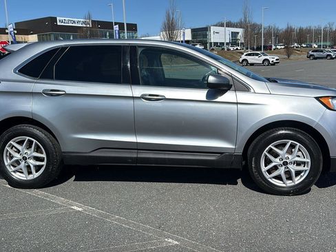 Used 2024 Ford Edge SEL image 4