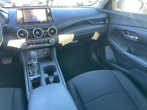 Certified 2025 Nissan Sentra S FWD image 10