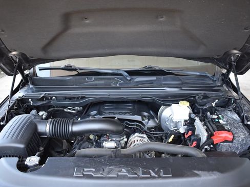 Used 2020 RAM 1500 Big Horn AWD/4WD image 13
