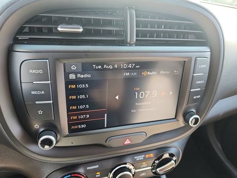 Used 2023 Kia Soul LX FWD image 20