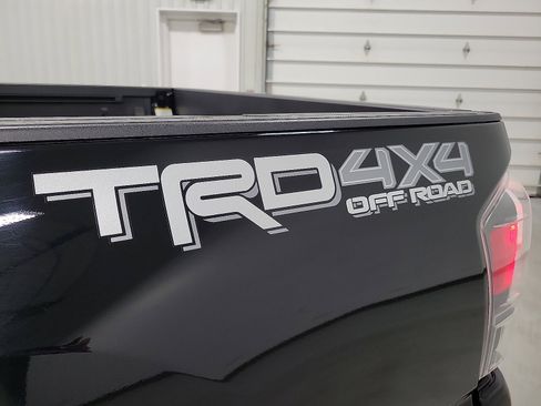 Certified 2023 Toyota Tacoma TRD Off-Road w/ Technology Package image 8