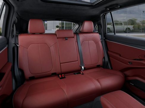 New 2025 Jeep Wagoneer S Launch Edition image 16