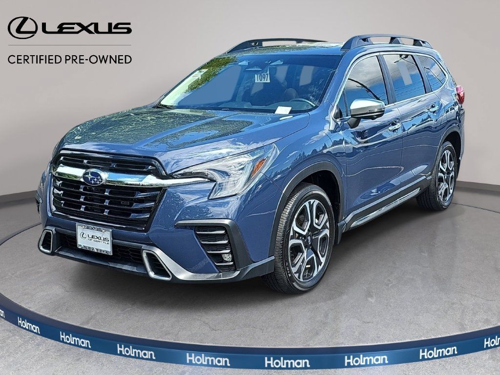 Used 2023 Subaru Ascent Touring AWD/4WD image 1