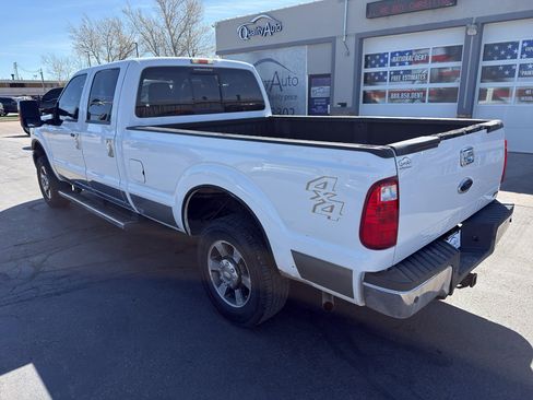 Used 2011 Ford F250 Lariat w/ Lariat Interior Pkg image 8