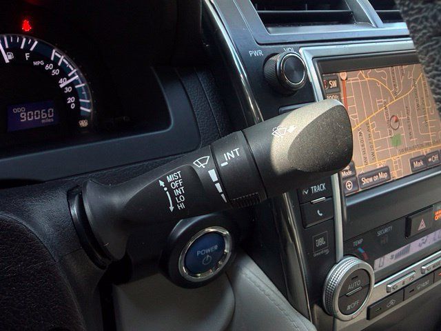 Used 2012 Toyota Camry XLE w/ Leather Pkg FWD image 26