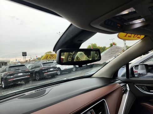 Used 2021 Buick Enclave Avenir w/ Avenir Technology Package image 15