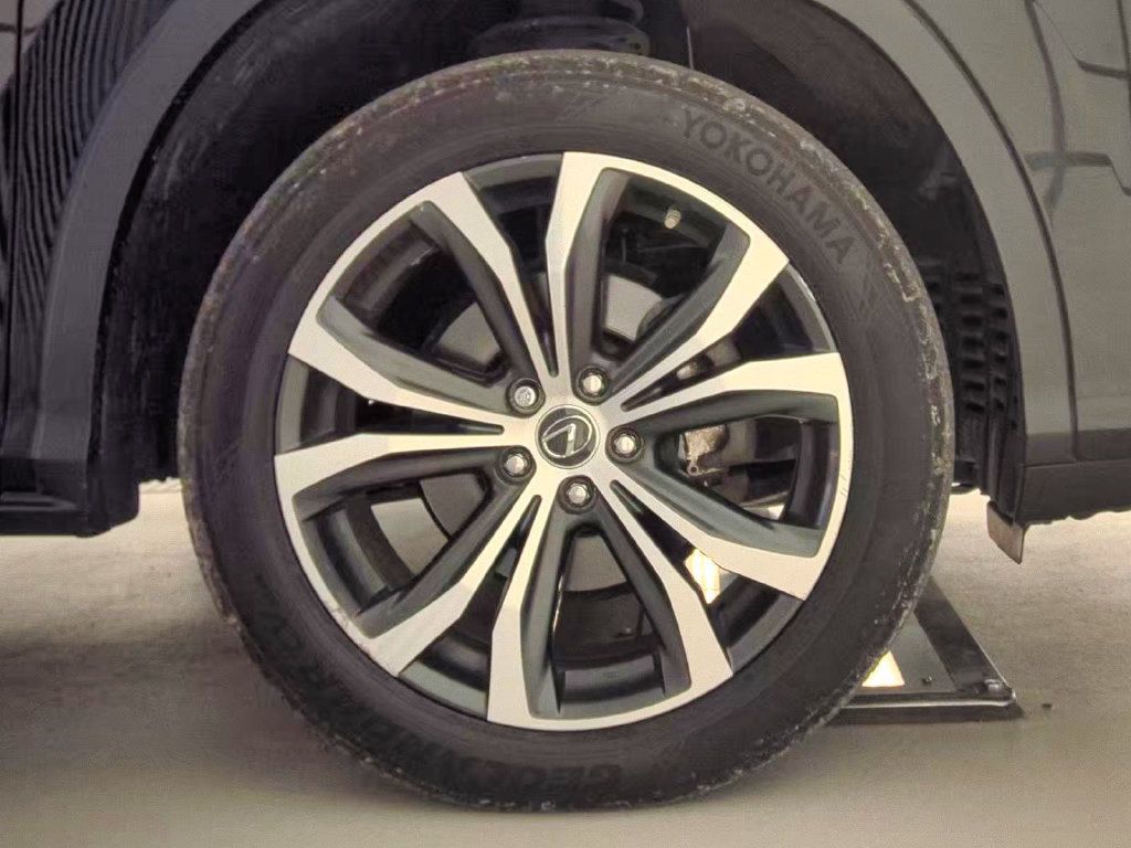 Used 2019 Lexus RX 450h AWD image 18