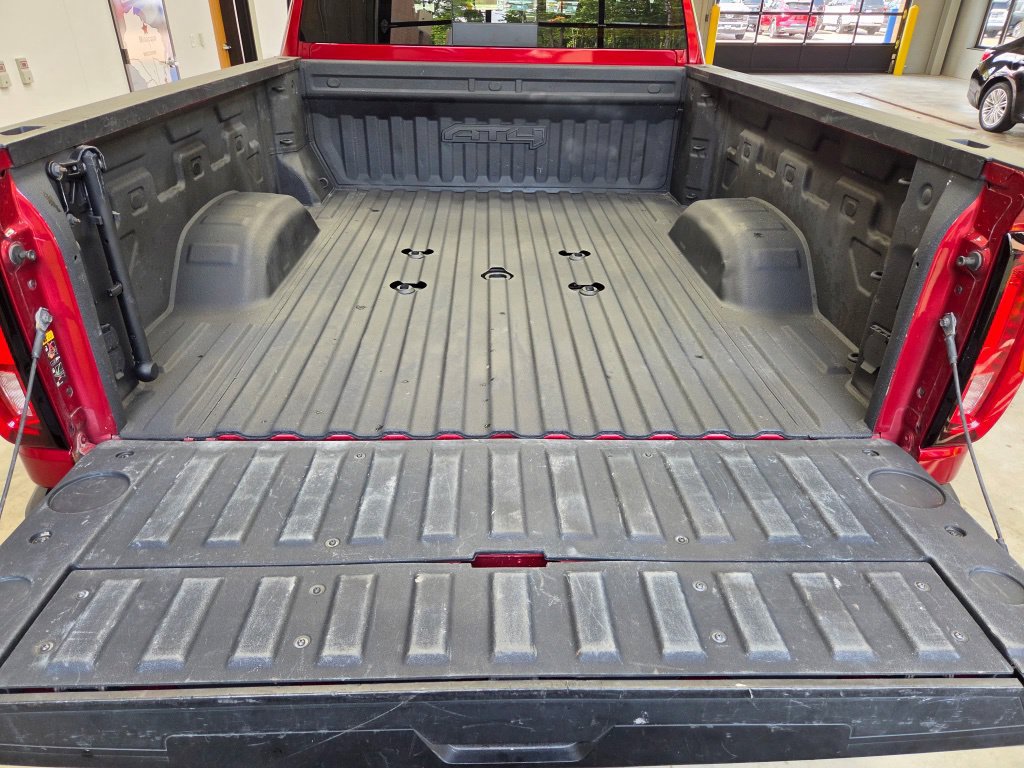 Used 2023 GMC Sierra 2500 AT4 w/ AT4 Preferred Package AWD/4WD image 10