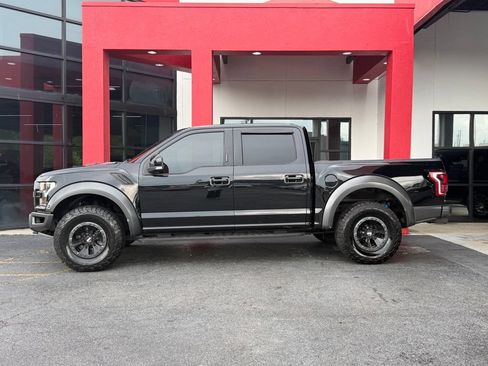 Used 2018 Ford F150 Raptor w/ Equipment Group 802A Luxury AWD/4WD image 6