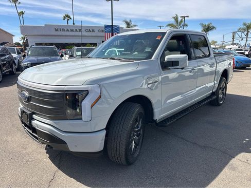 Used 2023 Ford F150 Lightning Lariat w/ Equipment Group 511A High image 11