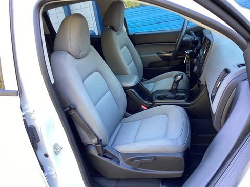 Used 2022 Chevrolet Colorado W/T w/ WT Convenience Package image 28