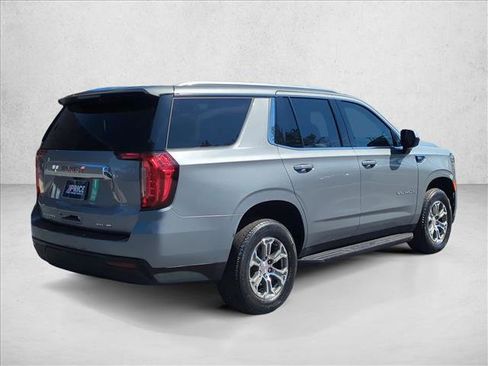 Used 2023 GMC Yukon SLE image 5