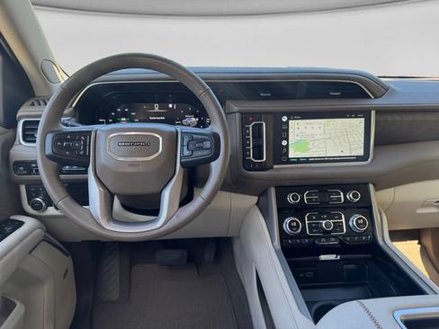 Used 2022 GMC Yukon Denali AWD/4WD image 28