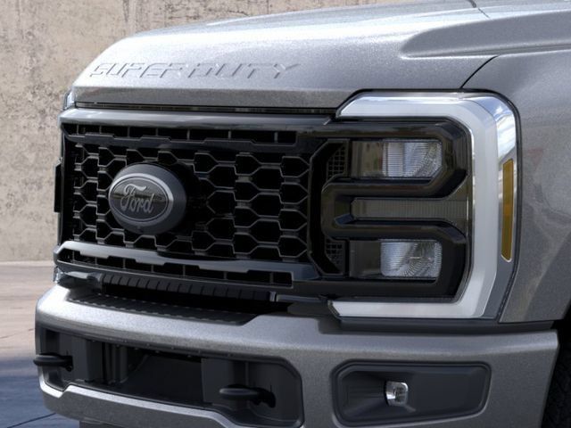 New 2026 Ford F350 XLT w/ XLT Premium Package AWD/4WD image 18