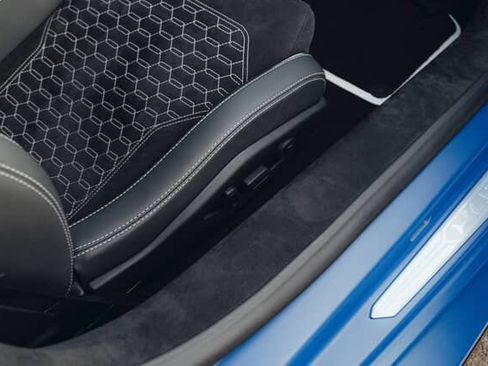 Used 2023 Lamborghini Huracan Tecnica RWD image 41