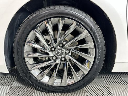 Used 2024 Lexus ES 350 Ultra Luxury image 34