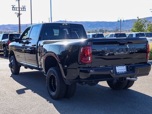 New 2026 RAM 3500 Big Horn AWD/4WD image 6