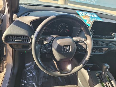 Certified 2024 Honda HR-V Sport image 30